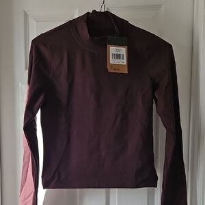The North Face Women's Long Sleeve Top - Dark Burgundy